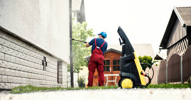 Best Parking Lot and Garage Cleaning  in Holiday, FL